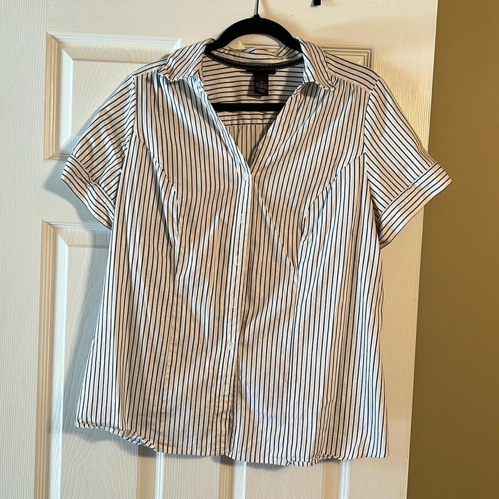 Lane Bryant Sz 18 striped blouse. Barely worn.